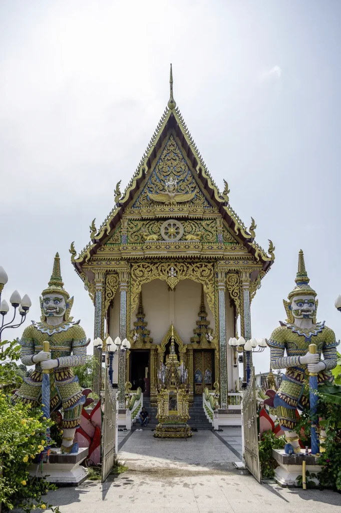 Koh Samui, Roller Tour Nordosten, Wat Lai Plaem